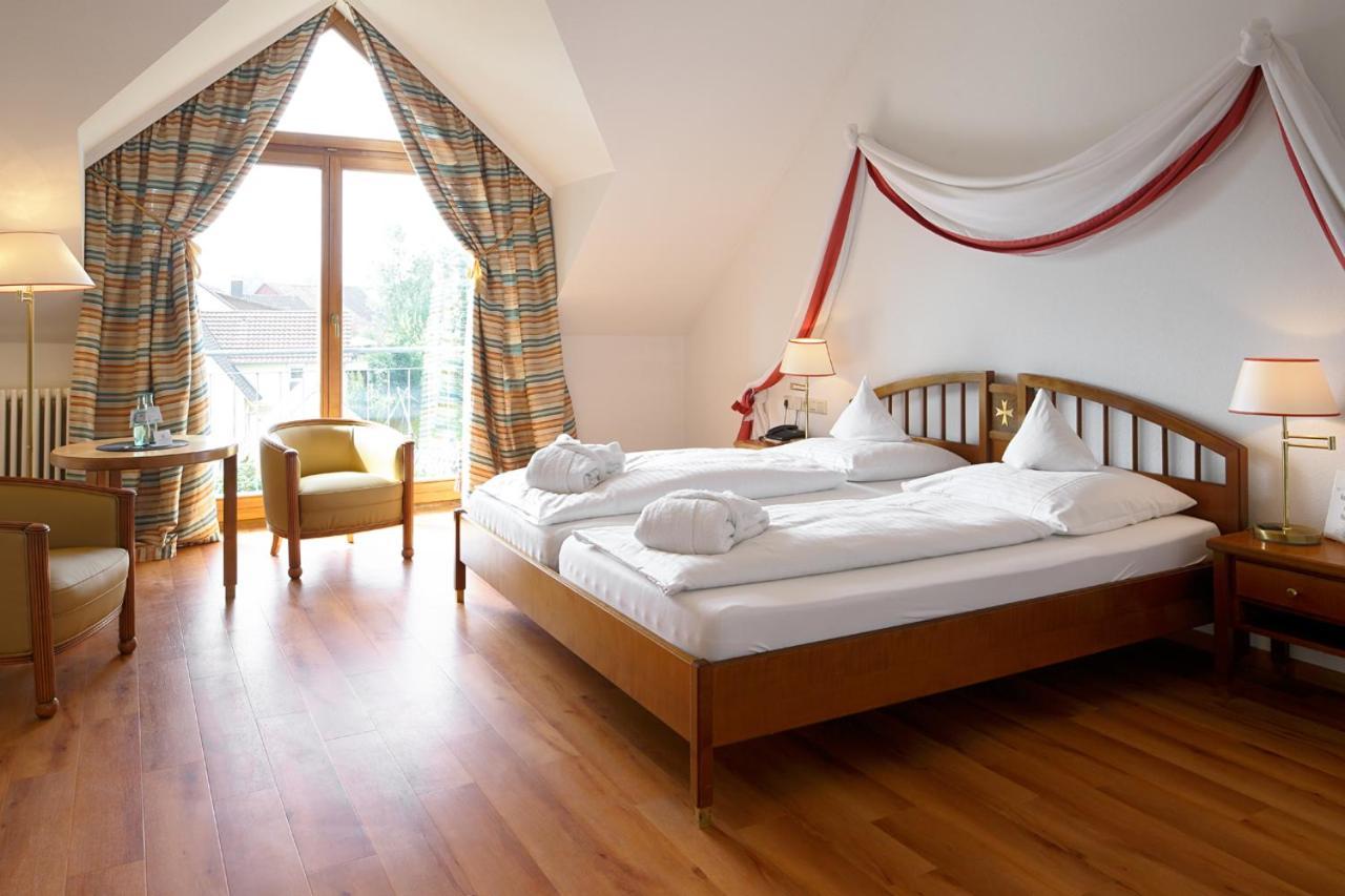 אוברלינגן Romantik Hotel Johanniter-Kreuz מראה חיצוני תמונה