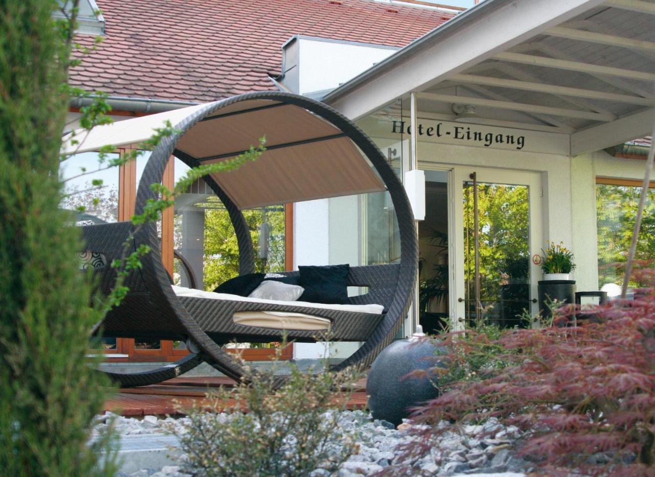 אוברלינגן Romantik Hotel Johanniter-Kreuz מראה חיצוני תמונה